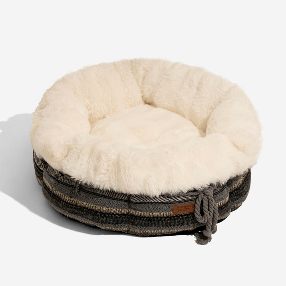 Cama clásica de perros de Donut Jacquard Plush - Snuggle Den