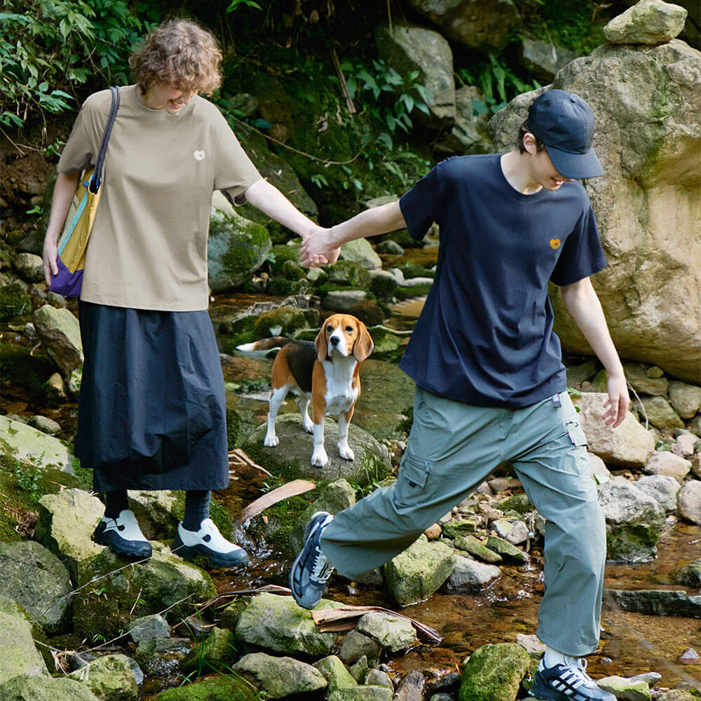 T-shirt unisexe léger et résistant aux poils d'animaux, couleur unie