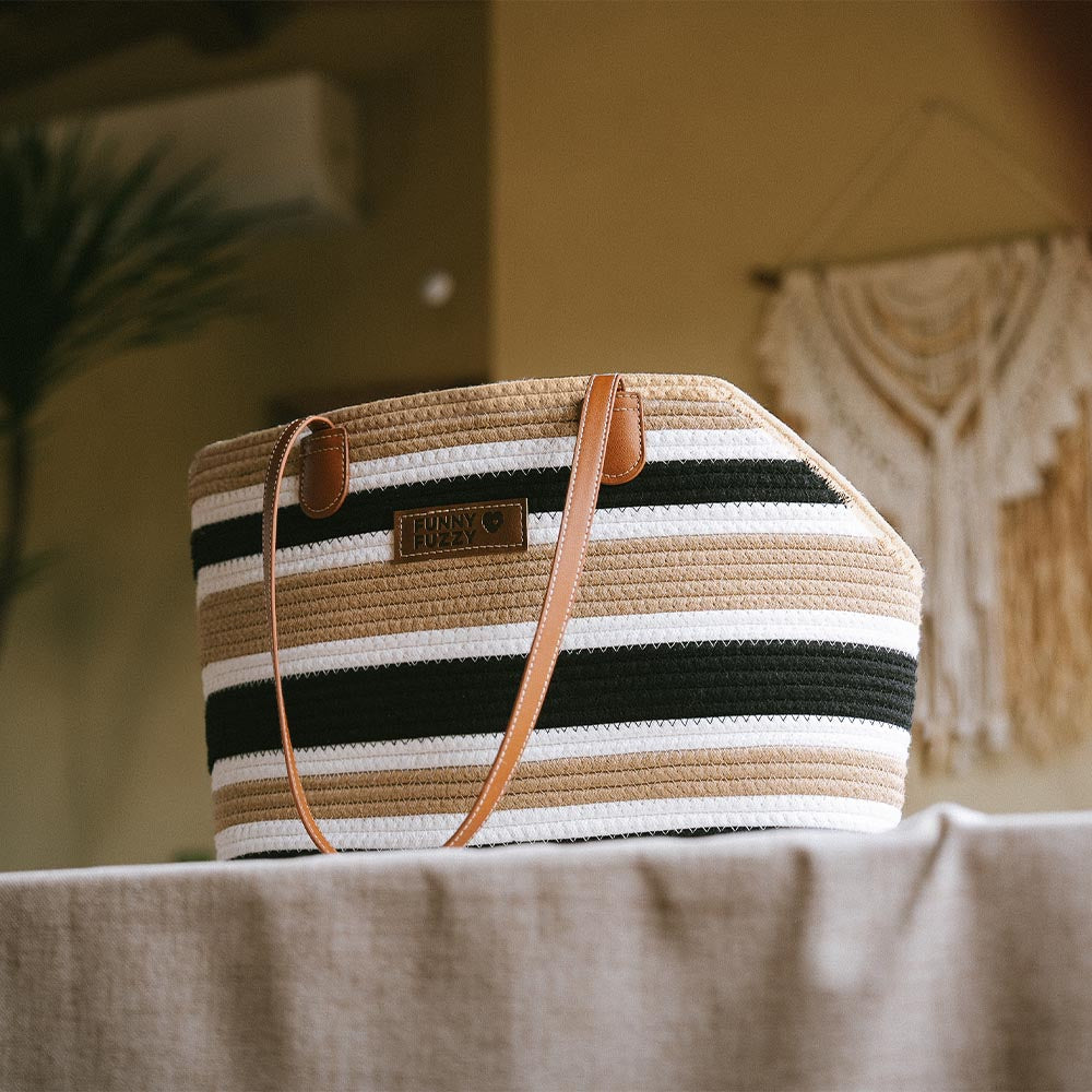 Masso per animali domestici con le vacanze estive con le vacanze estate fatte in cotone leggero