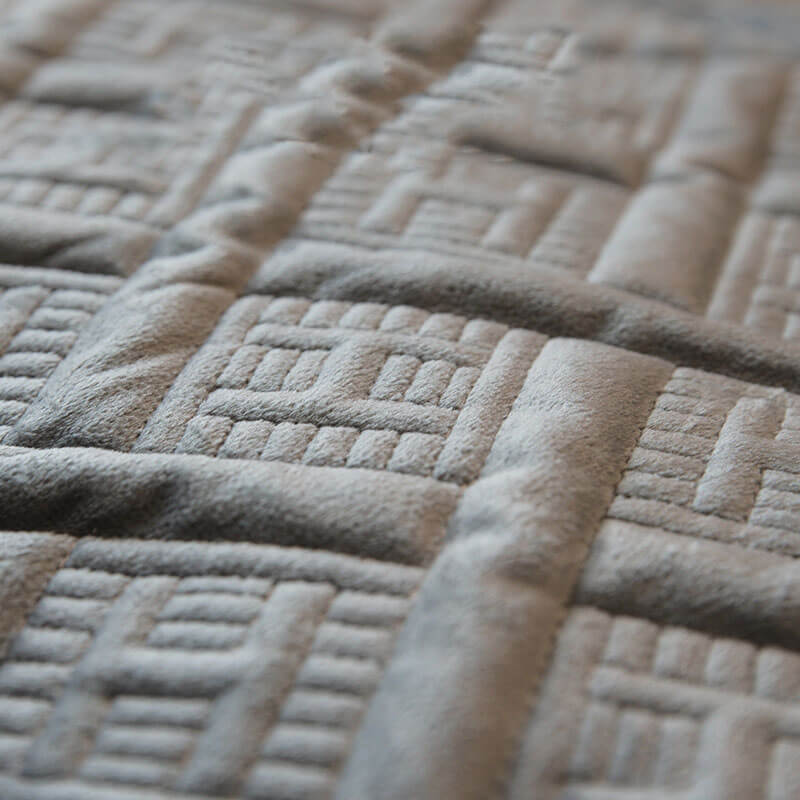 Coperchio di divano a graffio in velluto scuro