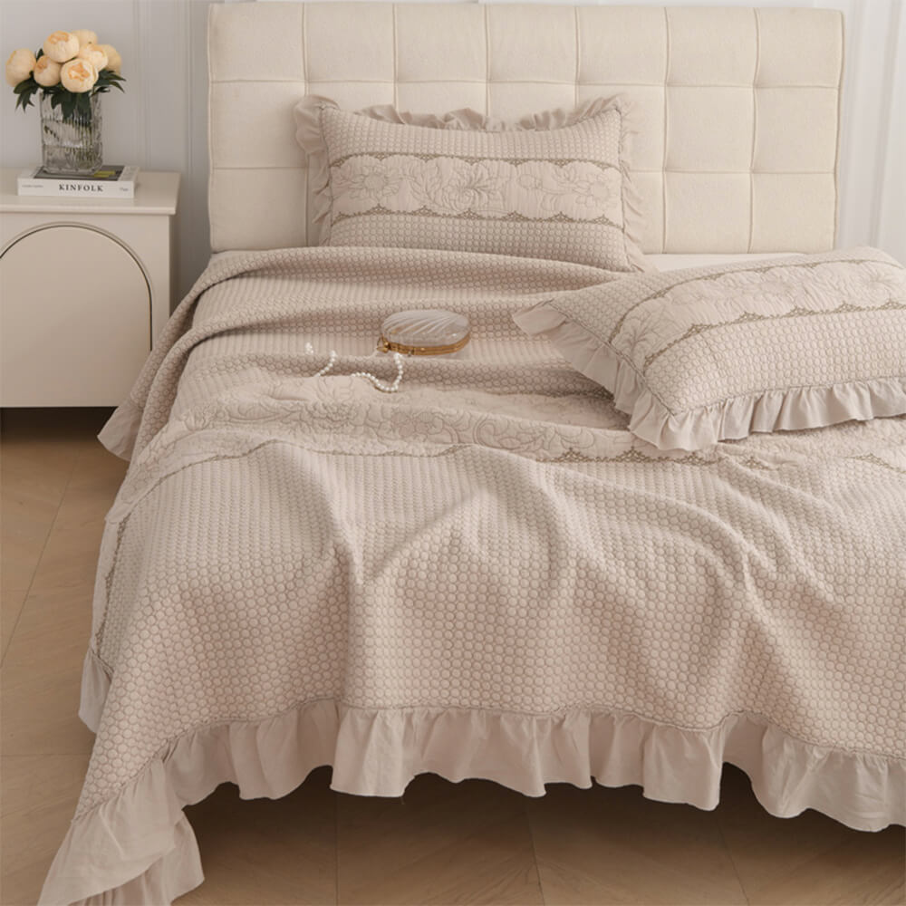 Ruffle Trim Soft Breathable Quilted Cotton Bedspread Set