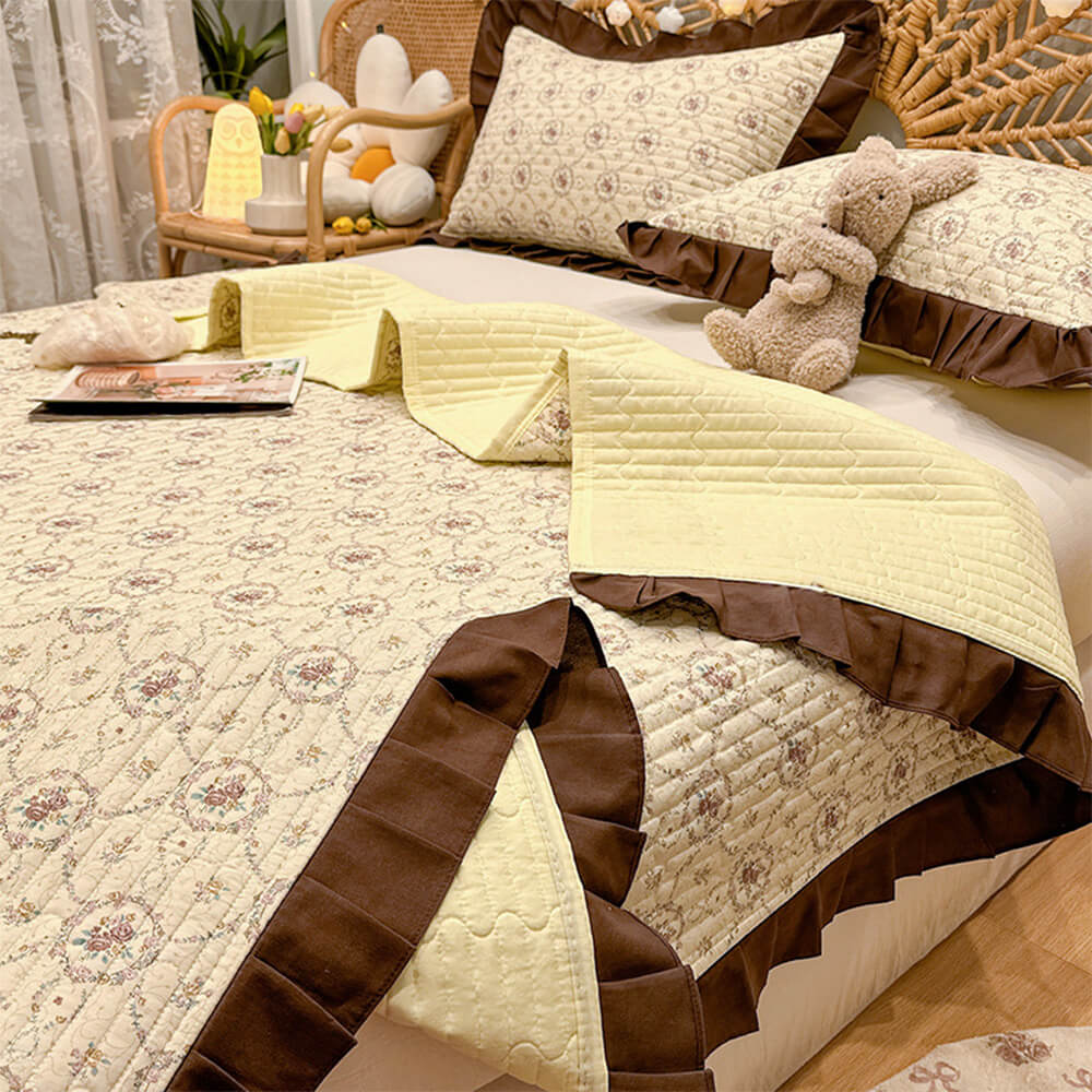 All-Season Fresh Floral Pattern Quilted Cotton Bedspread Set