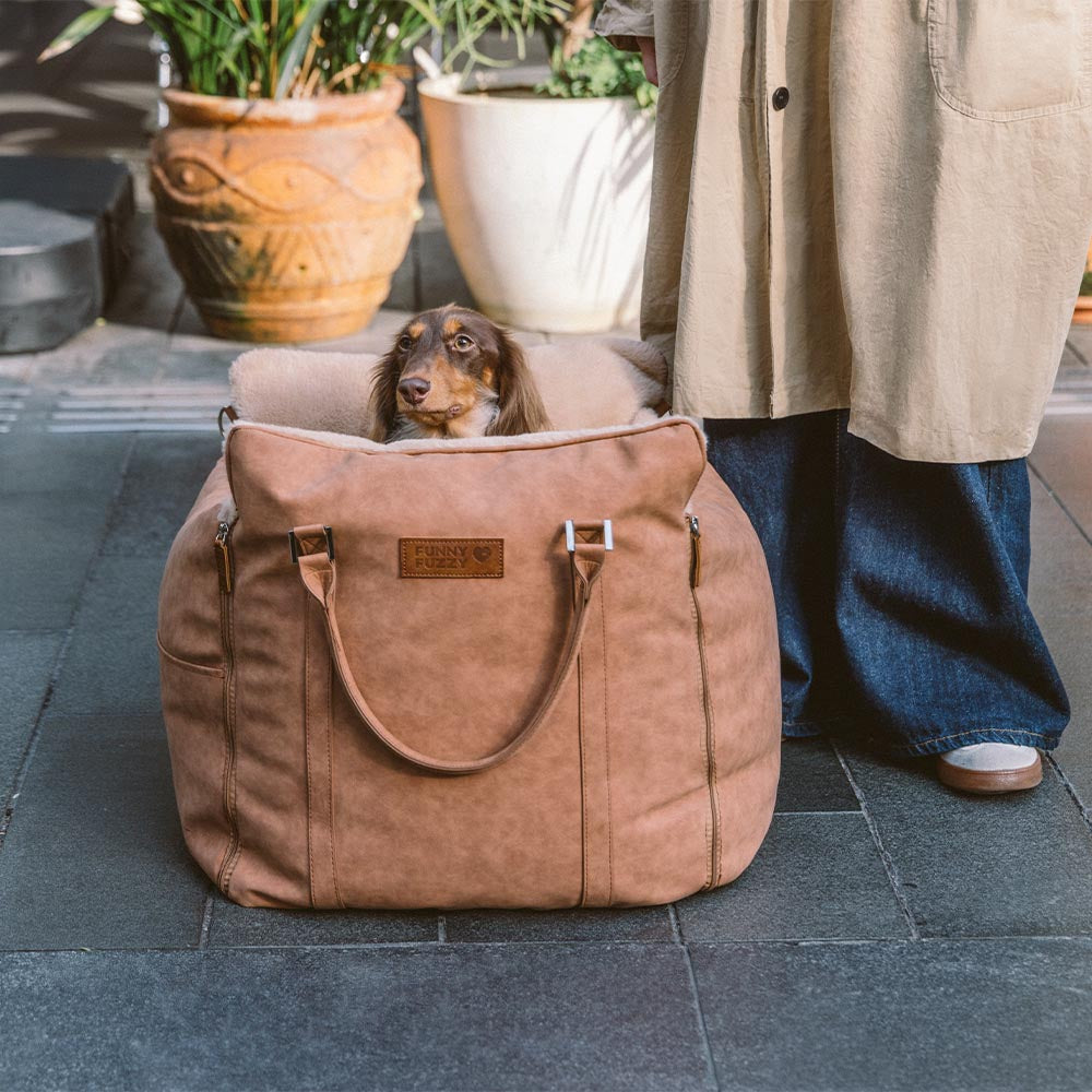 Großer, flauschiger, wärmender und rutschfester Hundetransporter-Autositz – Ride and Rover