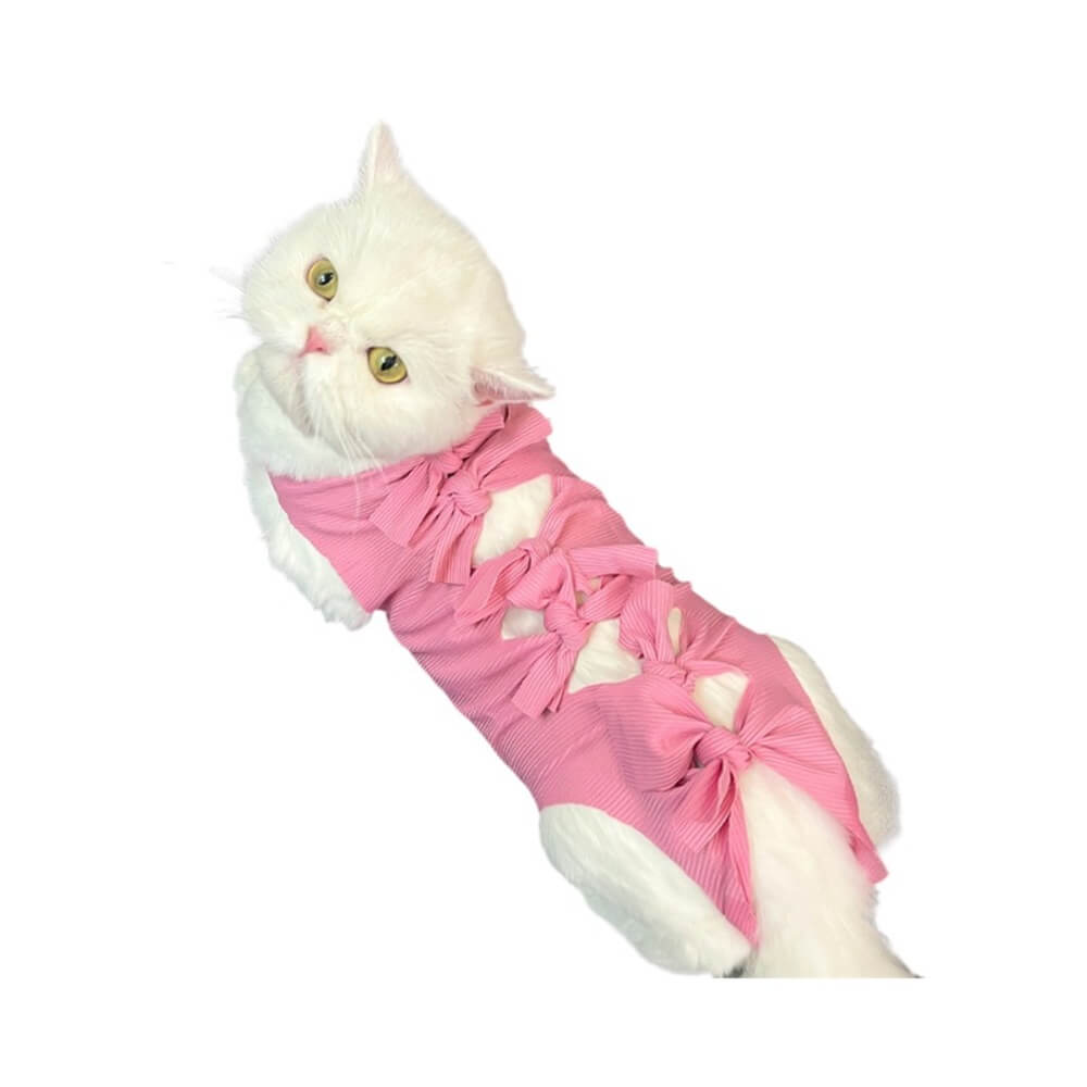 Vestido de gato con lazo en la espalda: elegante y adorable atuendo para mascotas