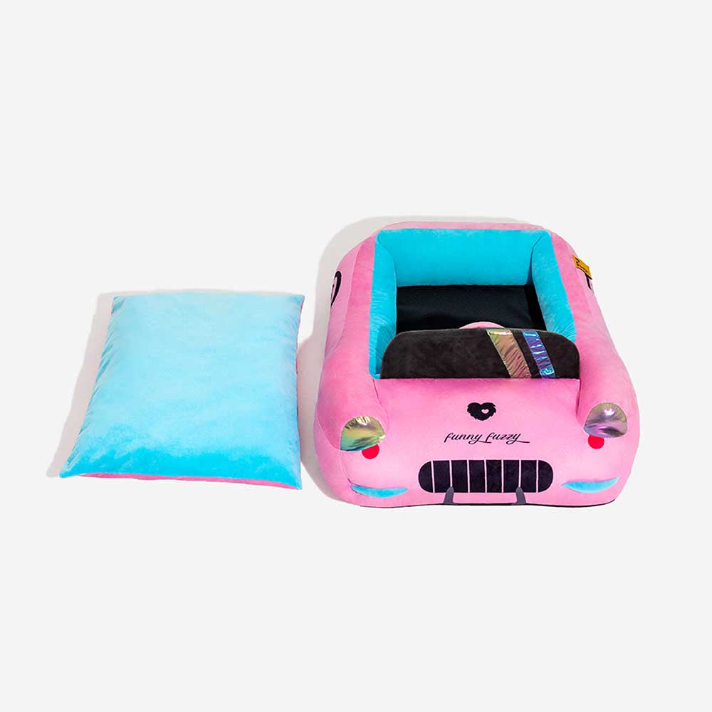 FUNNYFUZZY Chic Racer Car Supportive Dog Bed - Glamour Drive