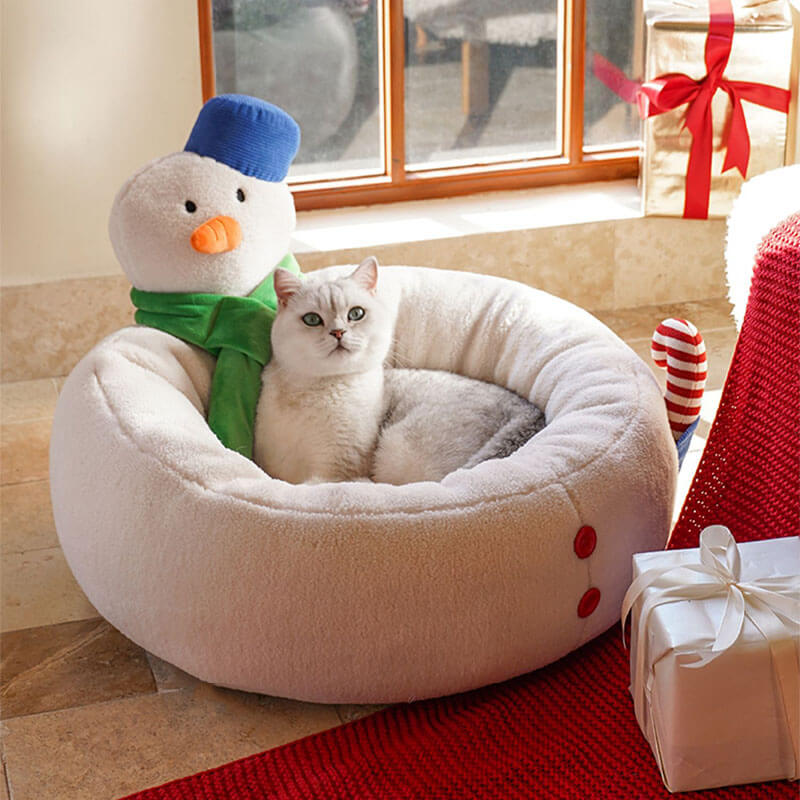 Lit douillet pour chat en forme de bonhomme de neige de Noël