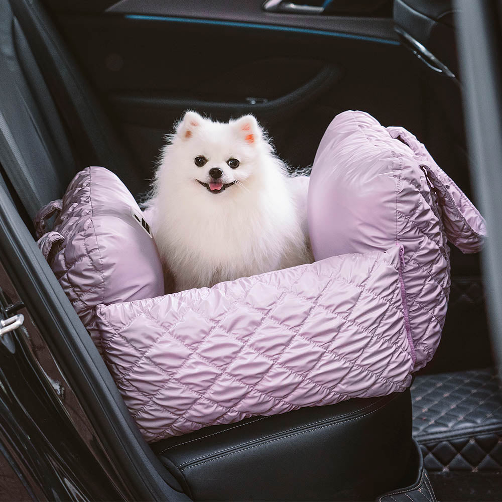 Lit rehausseur de siège d'auto matelassé pour chien Cloud Luxury