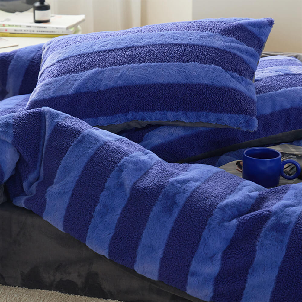 Dual-Sided Cozy Striped Bed Sheet Set