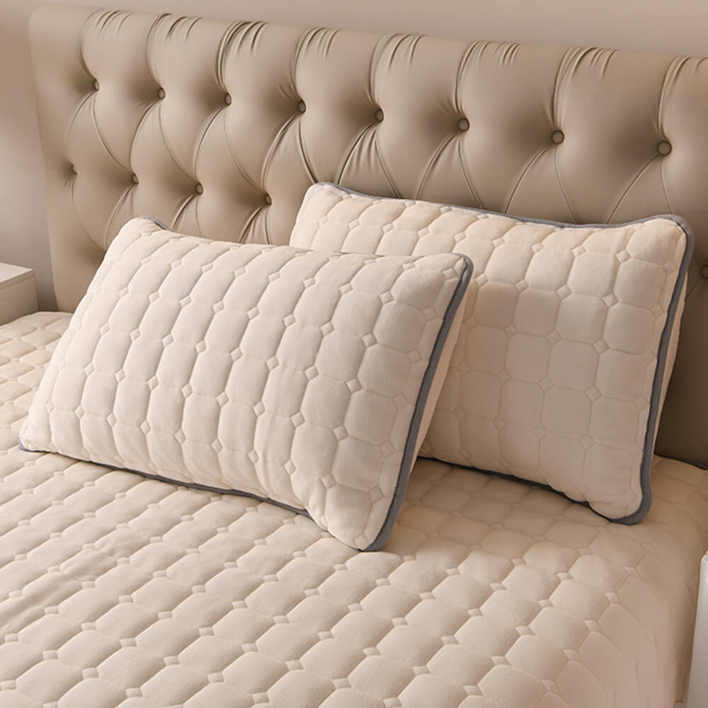 Classic Plush Soft Velvet Quilted Protector Bedspread