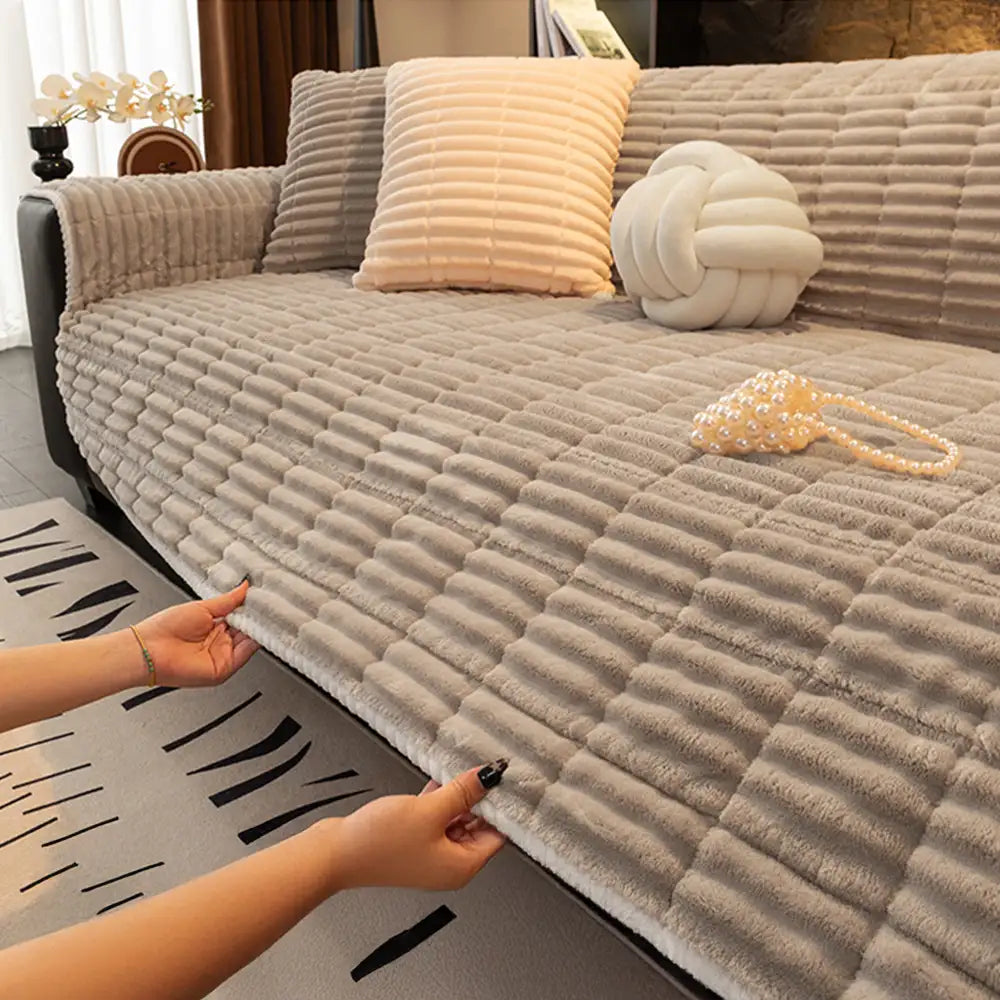 One-Piece Cozy Flannel Sofa Protection Non-Slip Couch Cover