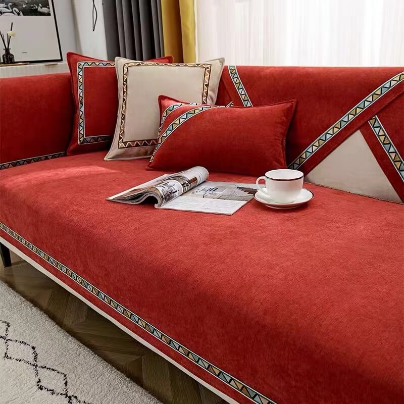 Housse de canapé confortable antidérapante en chenille de couleur unie à décor géométrique
