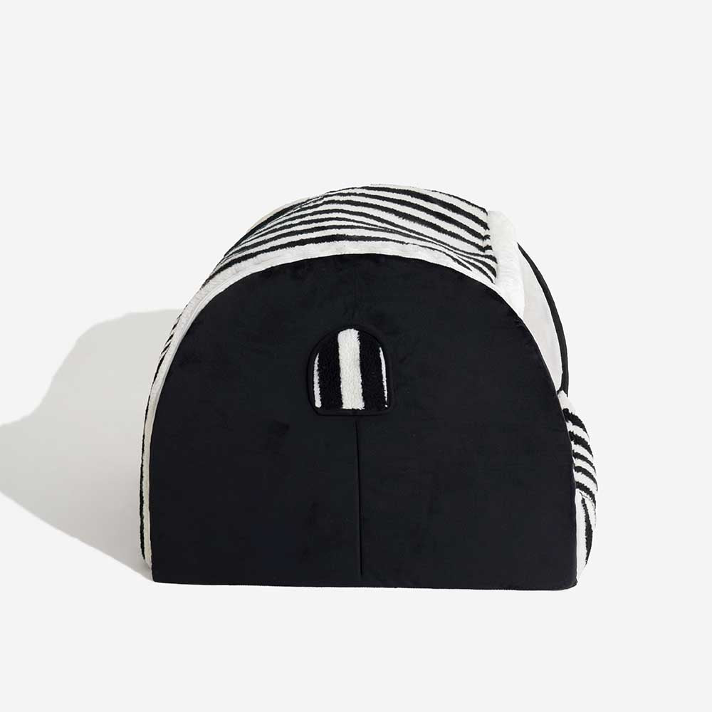 Lit orthopédique pour chien Trendy Stripe House - Cosy Hideaway