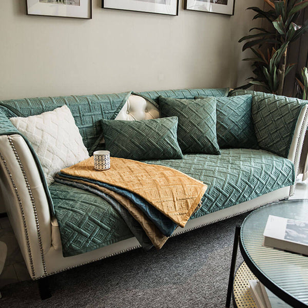 Cubierta de sofá resistente a los rasguños de terciopelo acolchado oscuro