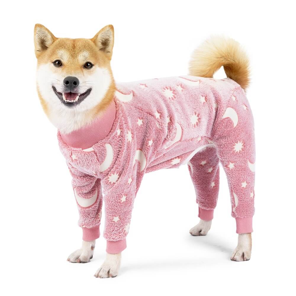 Pyjama doux et confortable pour chien Lune et étoiles – Parfait pour un confort tout au long de l'année.